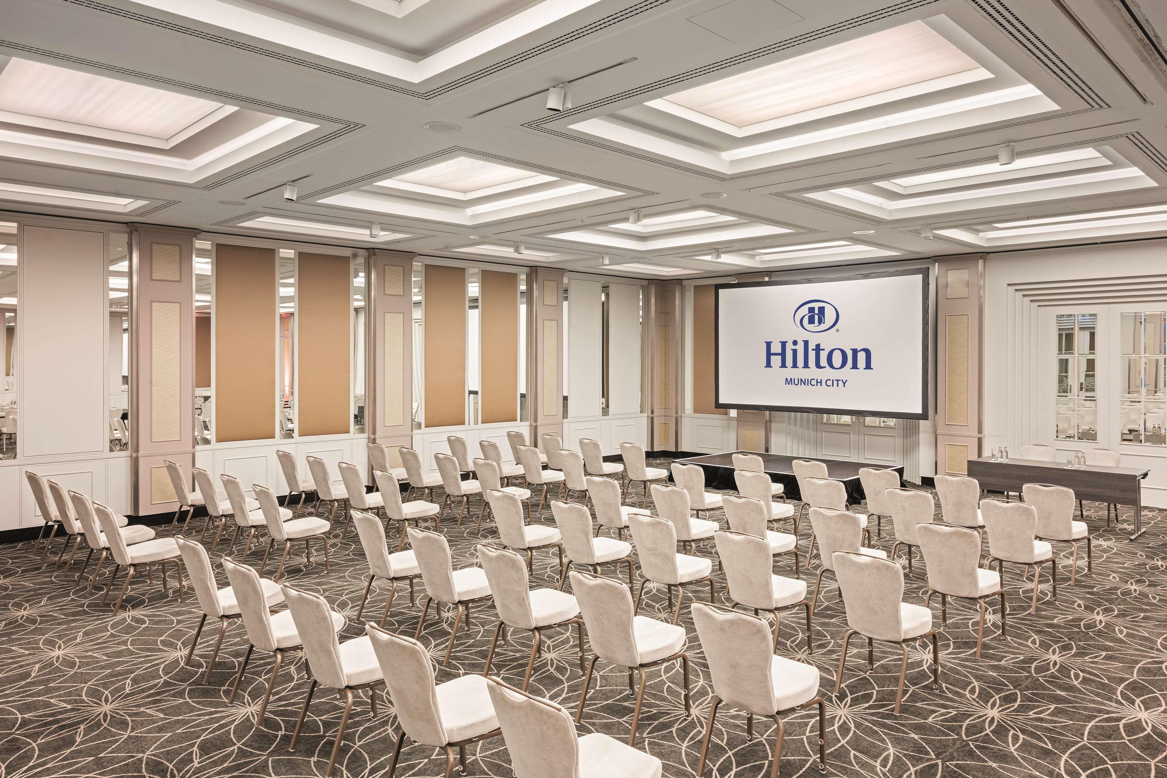 Hilton Hotel 4*