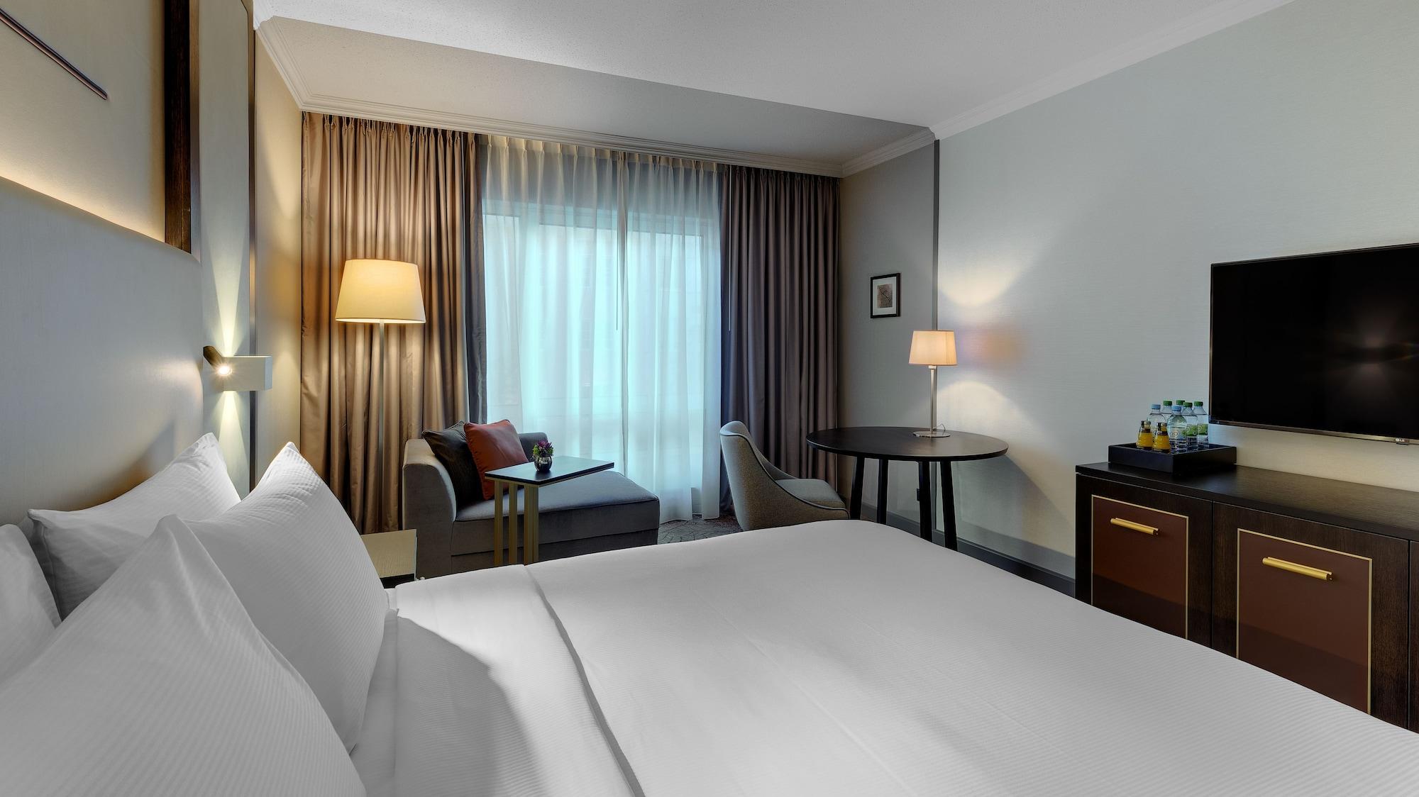 Hilton 4*