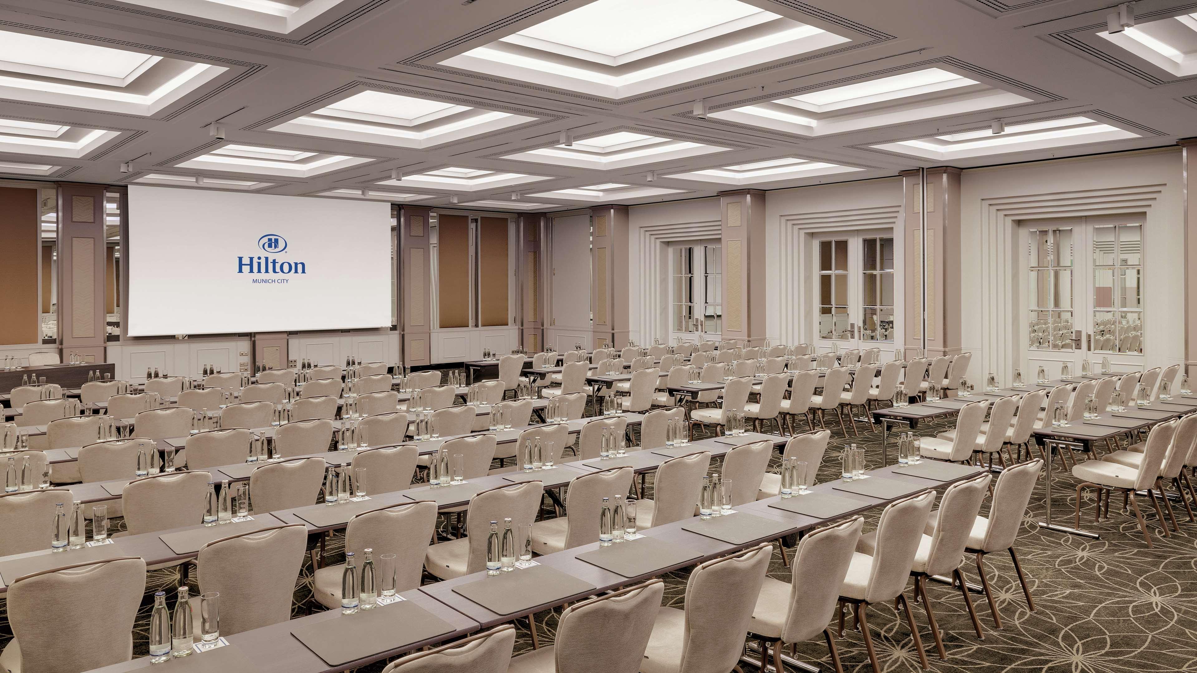 Hilton Hotel 4*