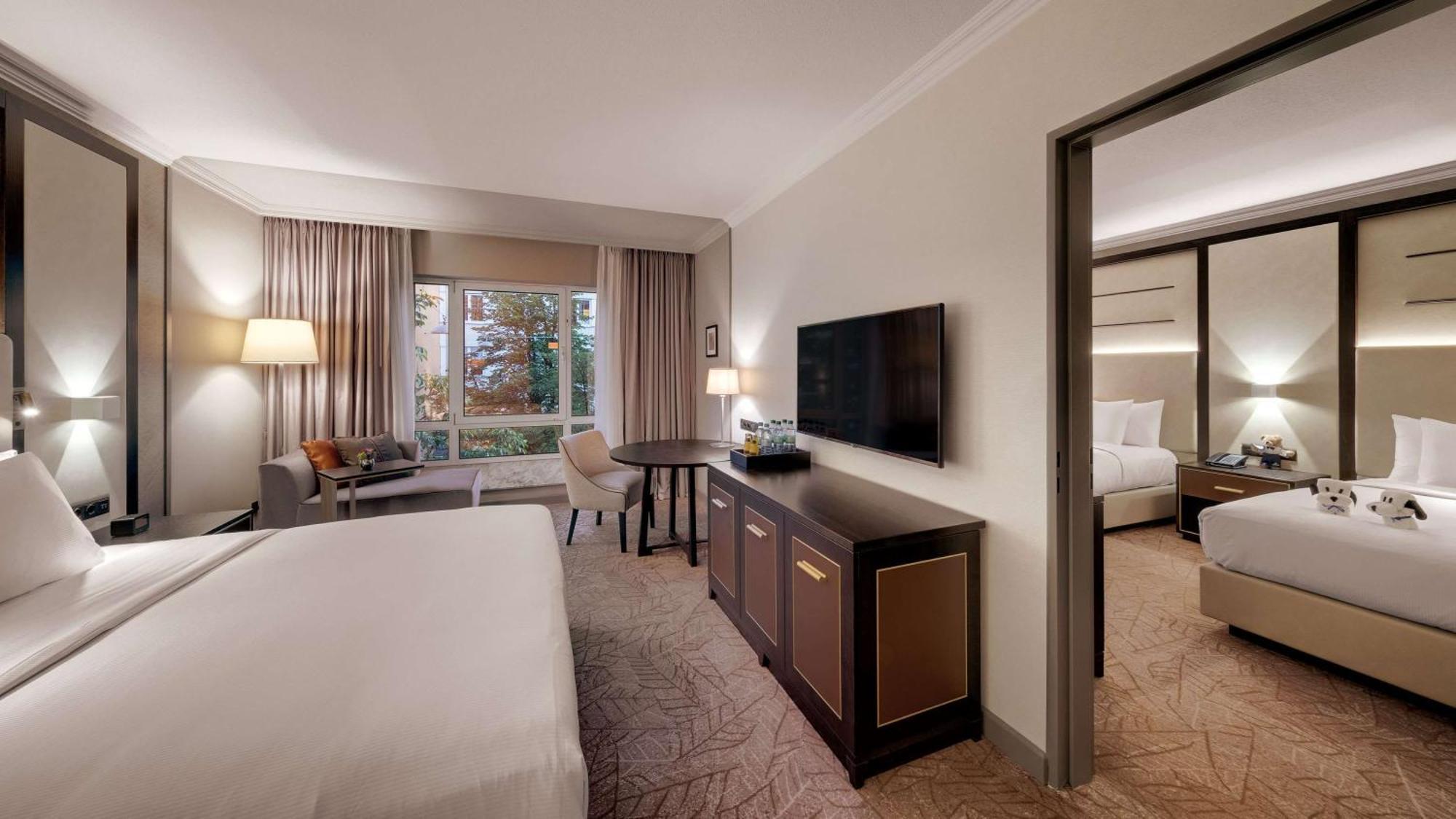 Hilton 4* München